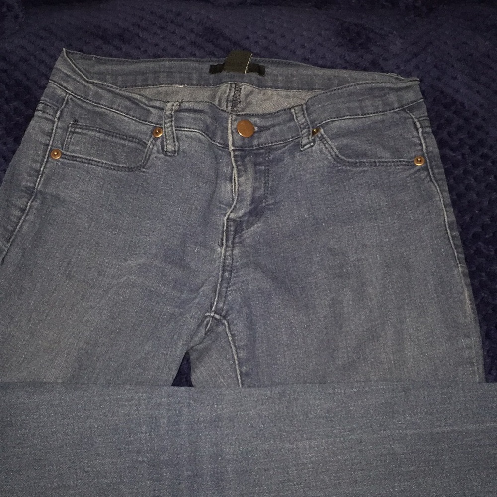 Jeans - Picture 2 of 4